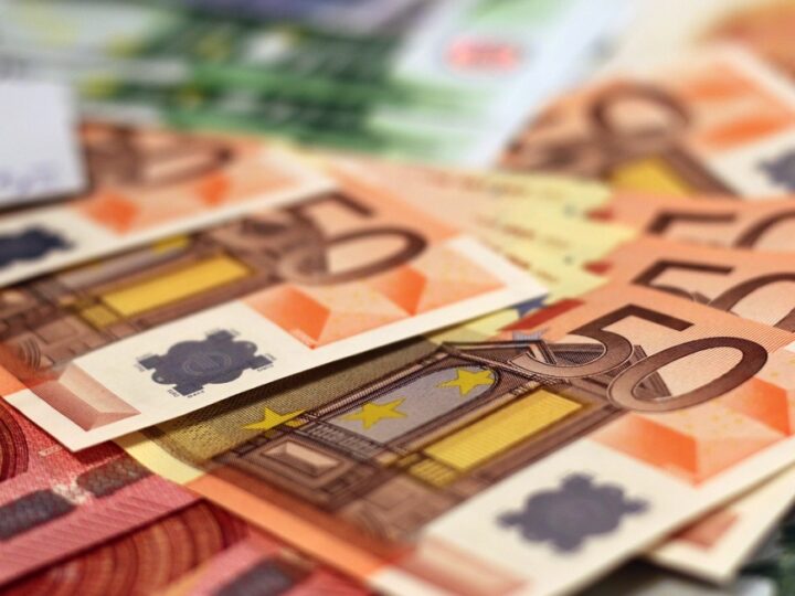Płatności w euro teraz szybko i bez dodatkowych kosztów dzięki nowym regulacjom unijnym