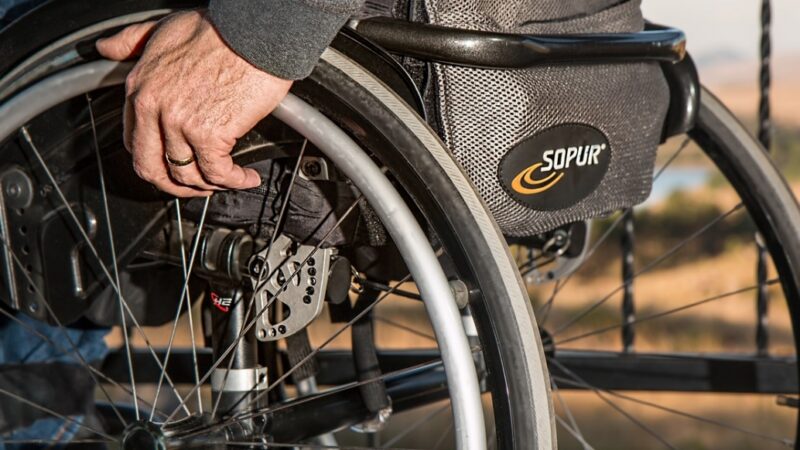 Wsparcie dla opiekunów osób niepełnosprawnych: możliwość skorzystania z opieki wytchnieniowej